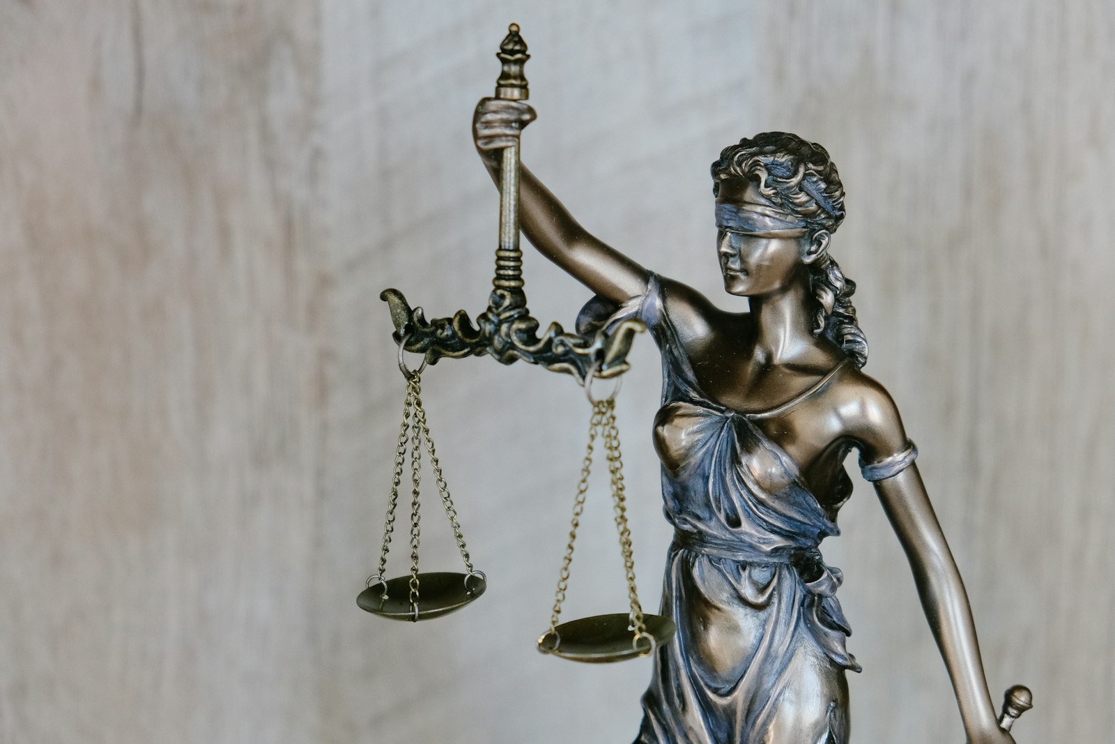 Droit des Affaires, Fiscalité et Réglementation